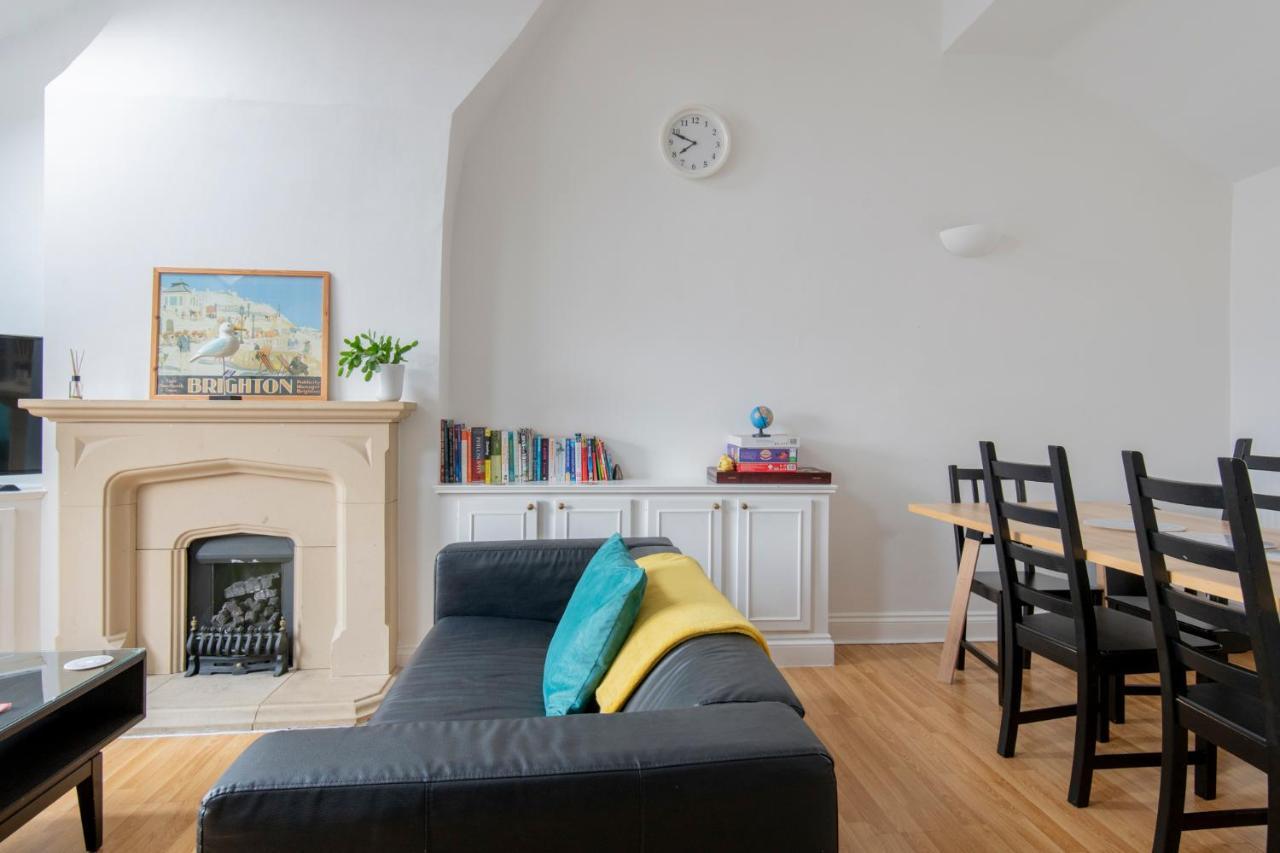 Fantastic 3 Bed Brighton House- Sleeps 6- Superfast Wifi And Garage Apartment Exterior photo
